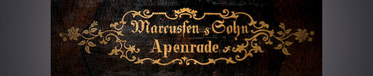 [bild] Marcussen ~ Firmaskylt 1862 (från bevarat spelbord i Örby kyrka, Sverige)