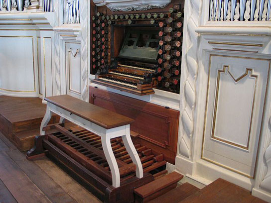 [bild] Trost-orgeln i Waltershausen ~ Spelbordet