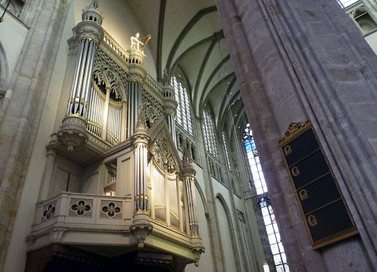 [bild] 1831 Bätz, Domkerk, Utrecht ~ Orgelläktaren (foto © Jonathan van Ginkel)